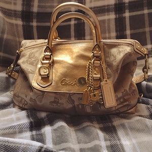 Mid size authentic coach purse.